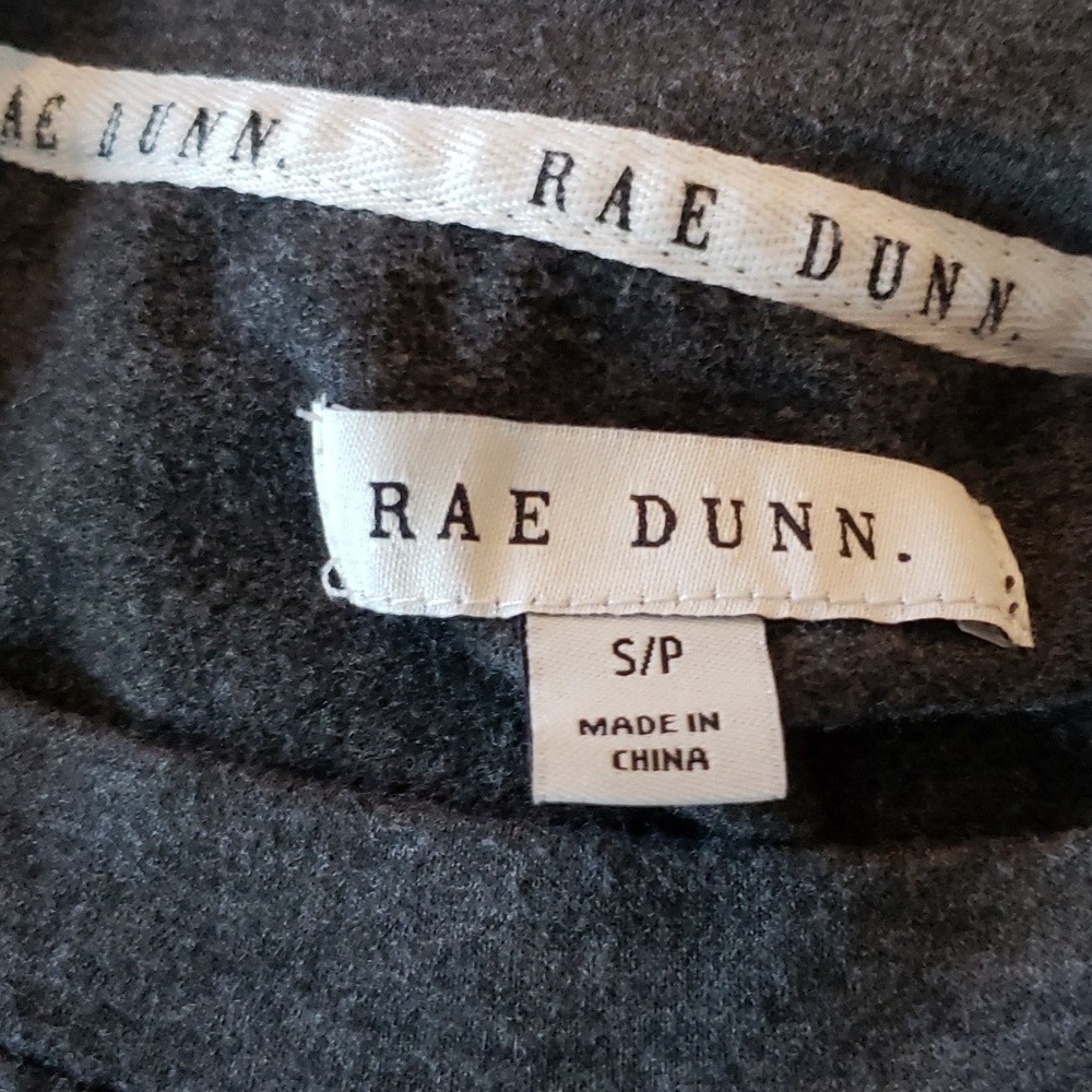 RAE DUNN GRAY KNIT TOP LOVE - Picture 4 of 5